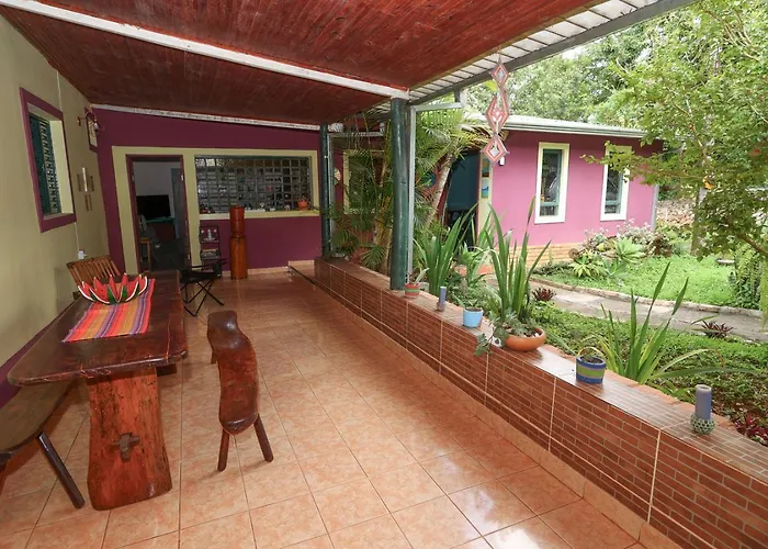 Pousada Linda Flor Acomodação com café da manhã Alto Paraíso de Goiás